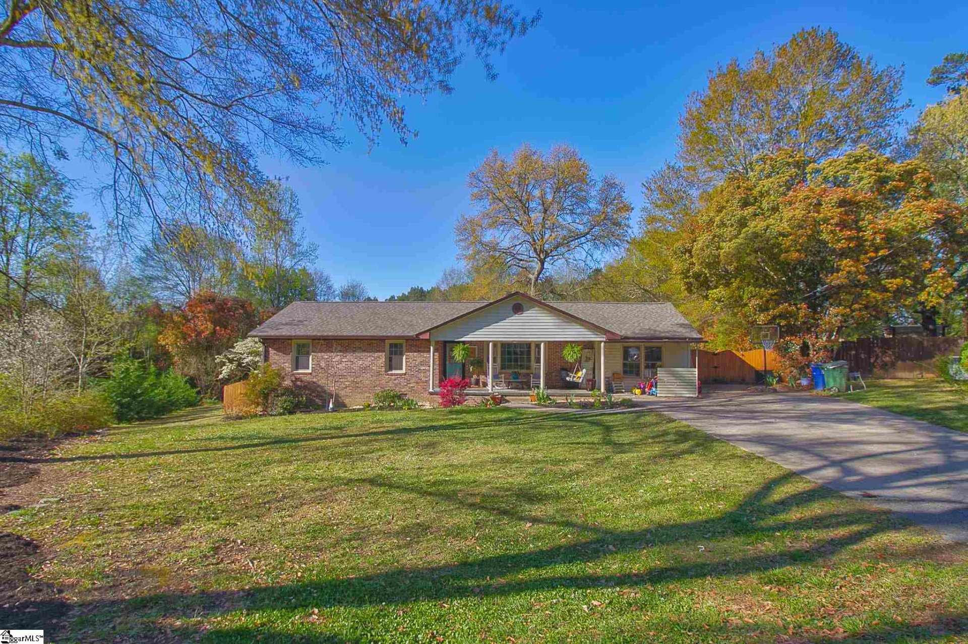 Property image 1 at 107 Sunset Court, Fountain Inn, SC 29644-1522