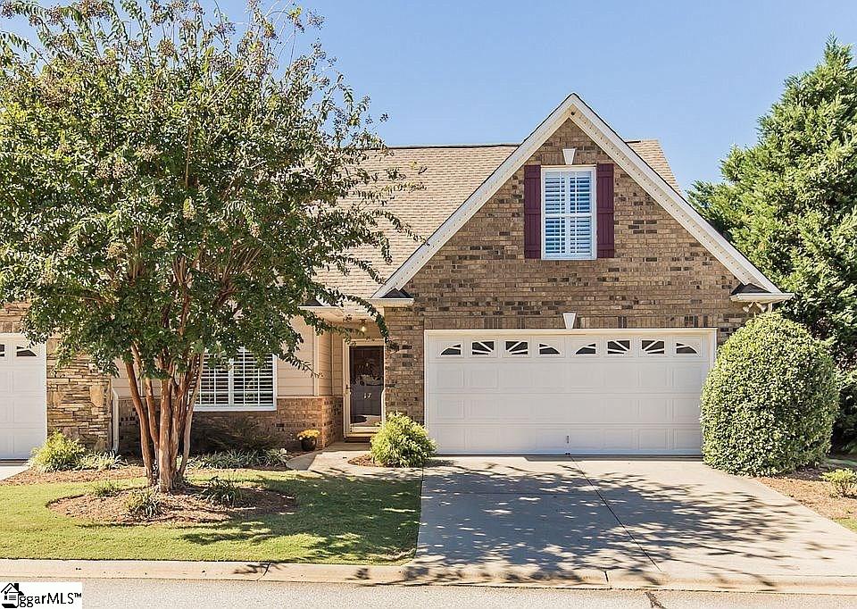 17 Pelham Springs Place