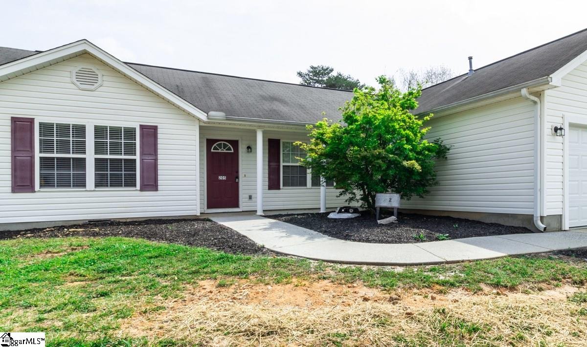 Property image 1 at 205 Spring Estates Drive, Liberty, SC 29657