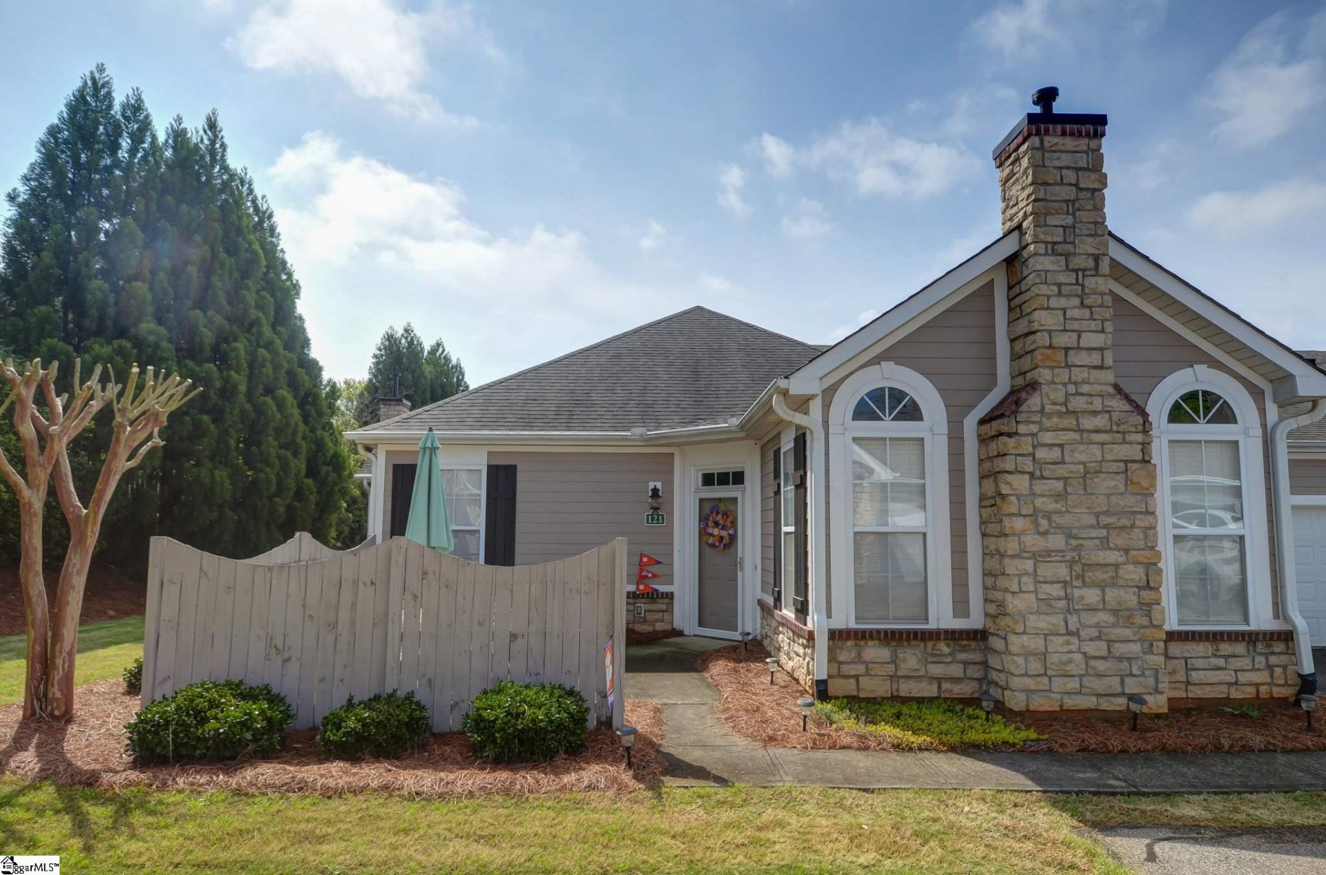 Property image 1 at 121 Ravines Lane, Spartanburg, SC 29301