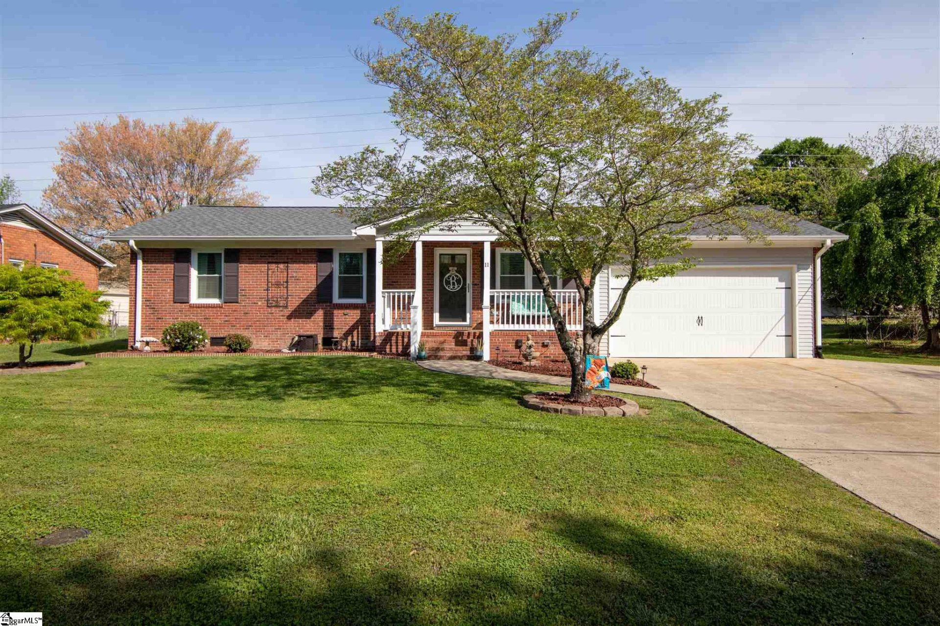 Property image 1 at 11 Marlow Lane, Taylors, SC 29687