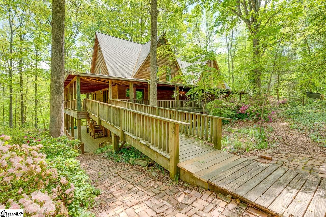 Property image 1 at 211 Windsor Road, Greer, SC 29651