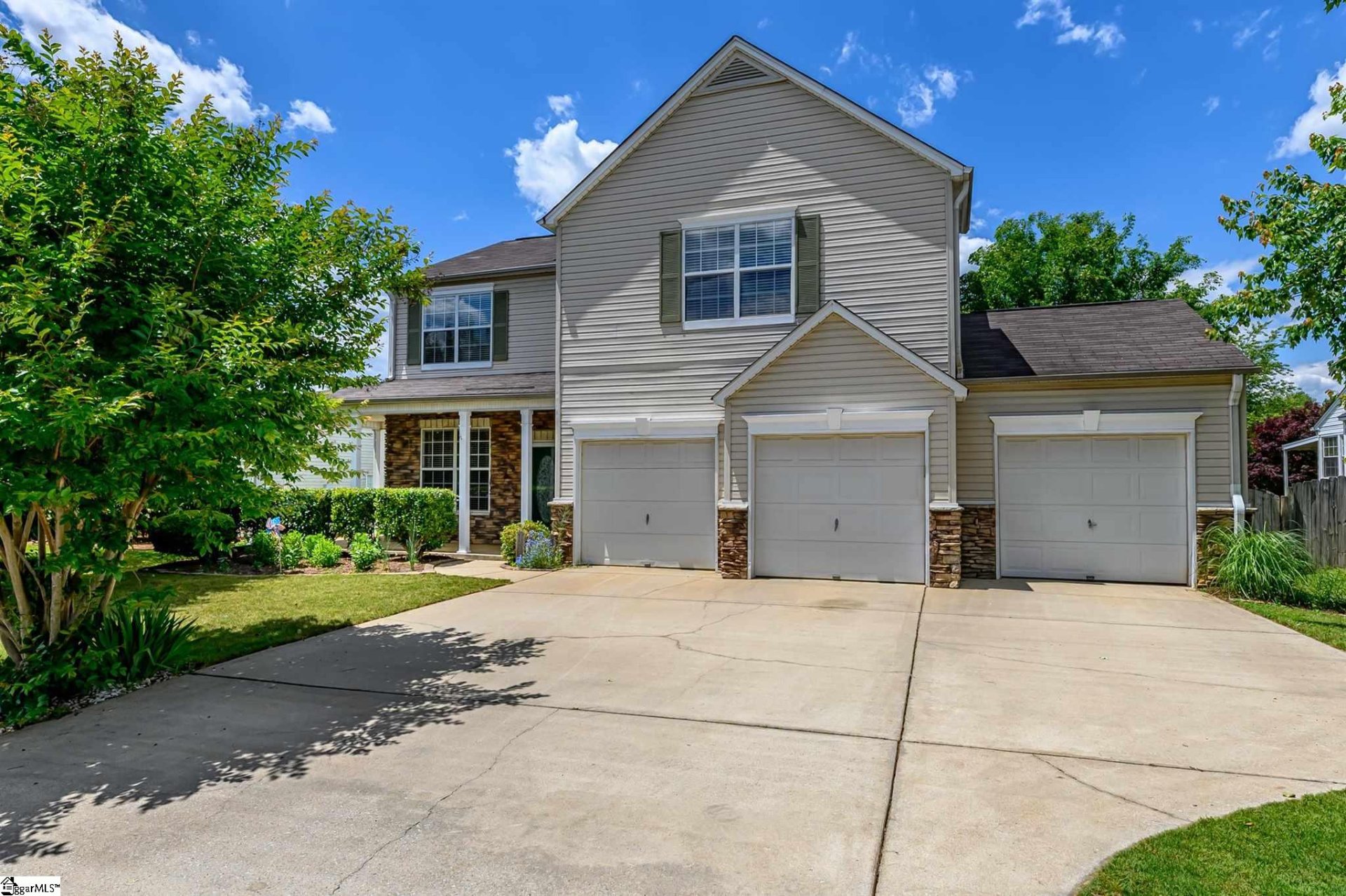 Property image 1 at 104 Revis creek Court, Simpsonville, SC 29681