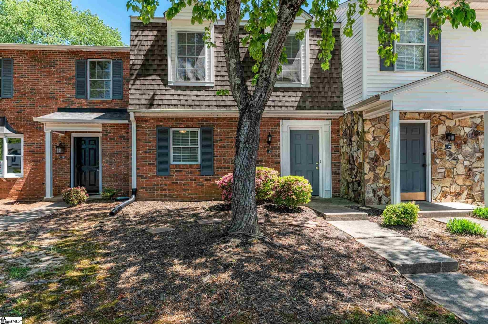 Property image 1 at 127 Shady Tree Drive, Taylors, SC 29687