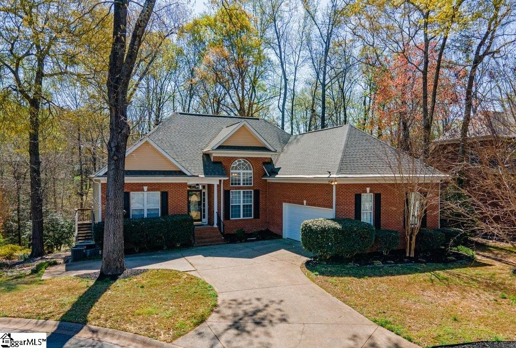 Property image 1 at 402 Netherland Lane, Simpsonville, SC 29681