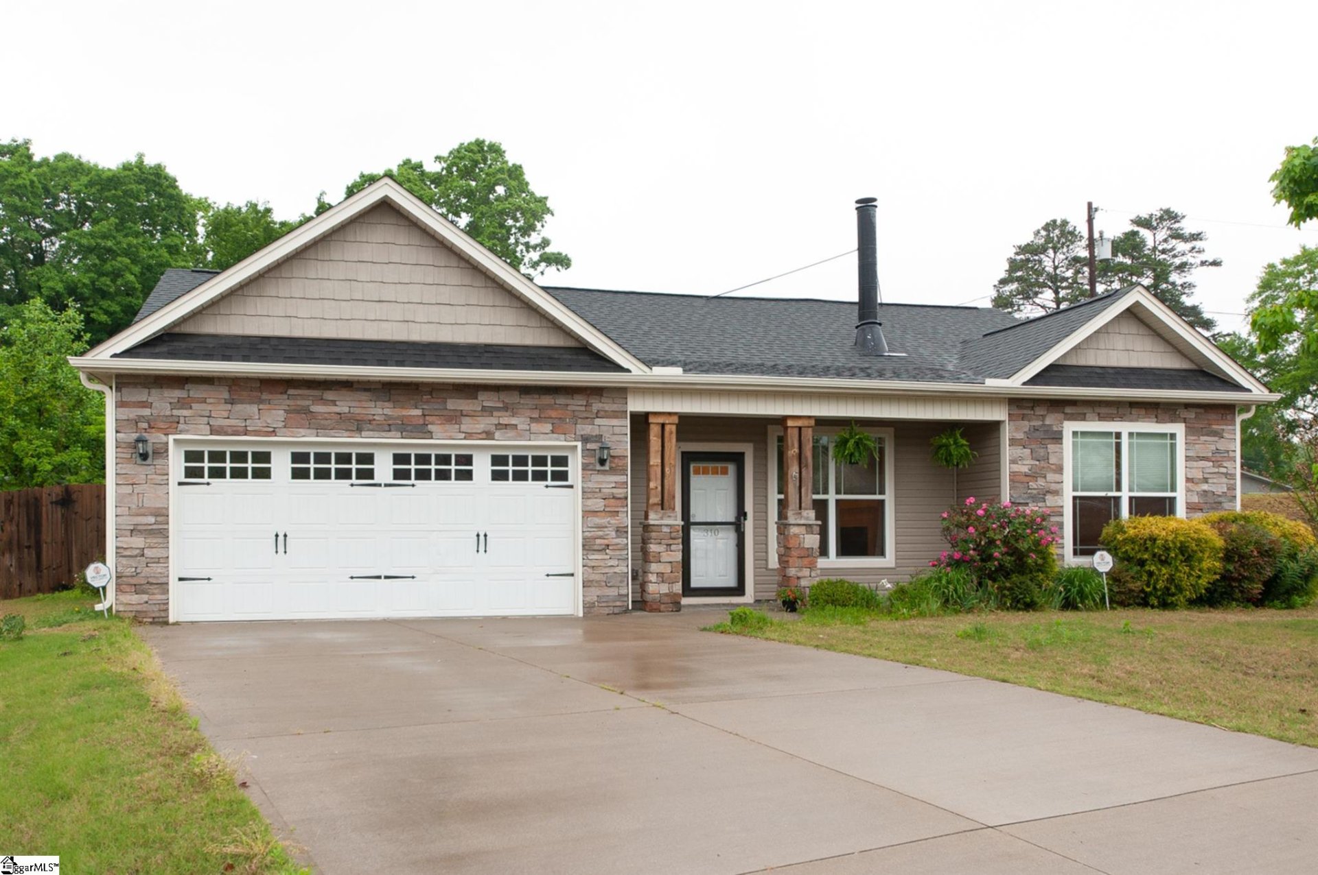 Property image 1 at 310 Shada Lane, Greenville, SC 29611