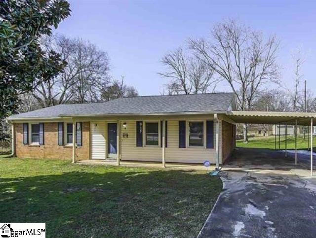 Property image 1 at 4 Gavin Place, Taylors, SC 29687