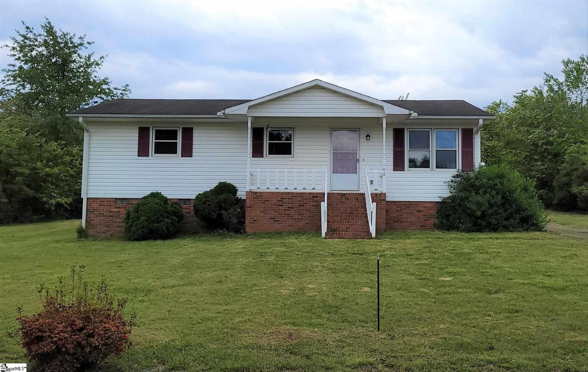 Property image 1 at 108 Glassy Drive, Inman, SC 29349