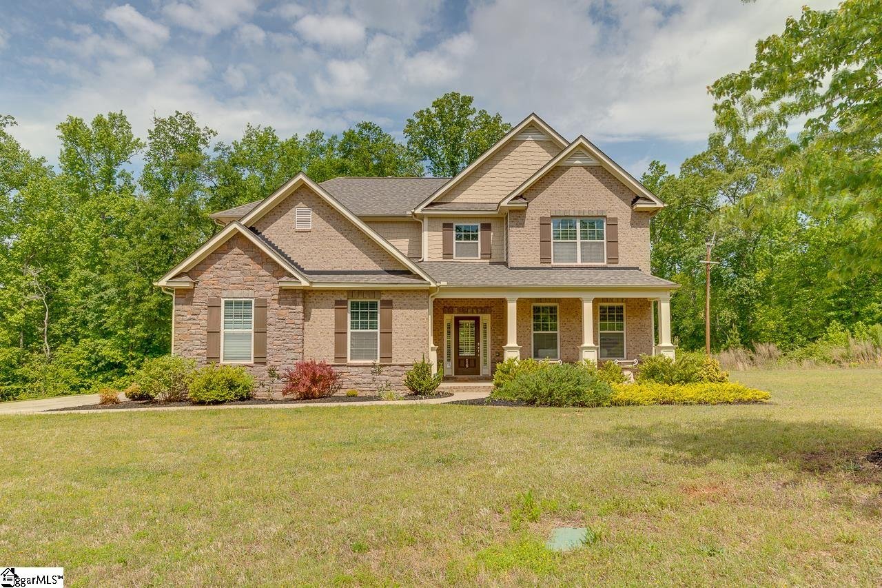 Property image 1 at 16 Barlia Way, Greenville, SC 29607