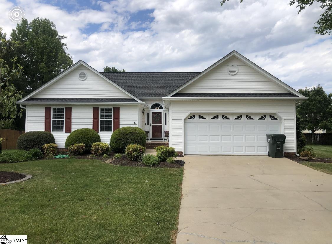 Property image 1 at 316 Tearose Lane, Simpsonville, SC 29681