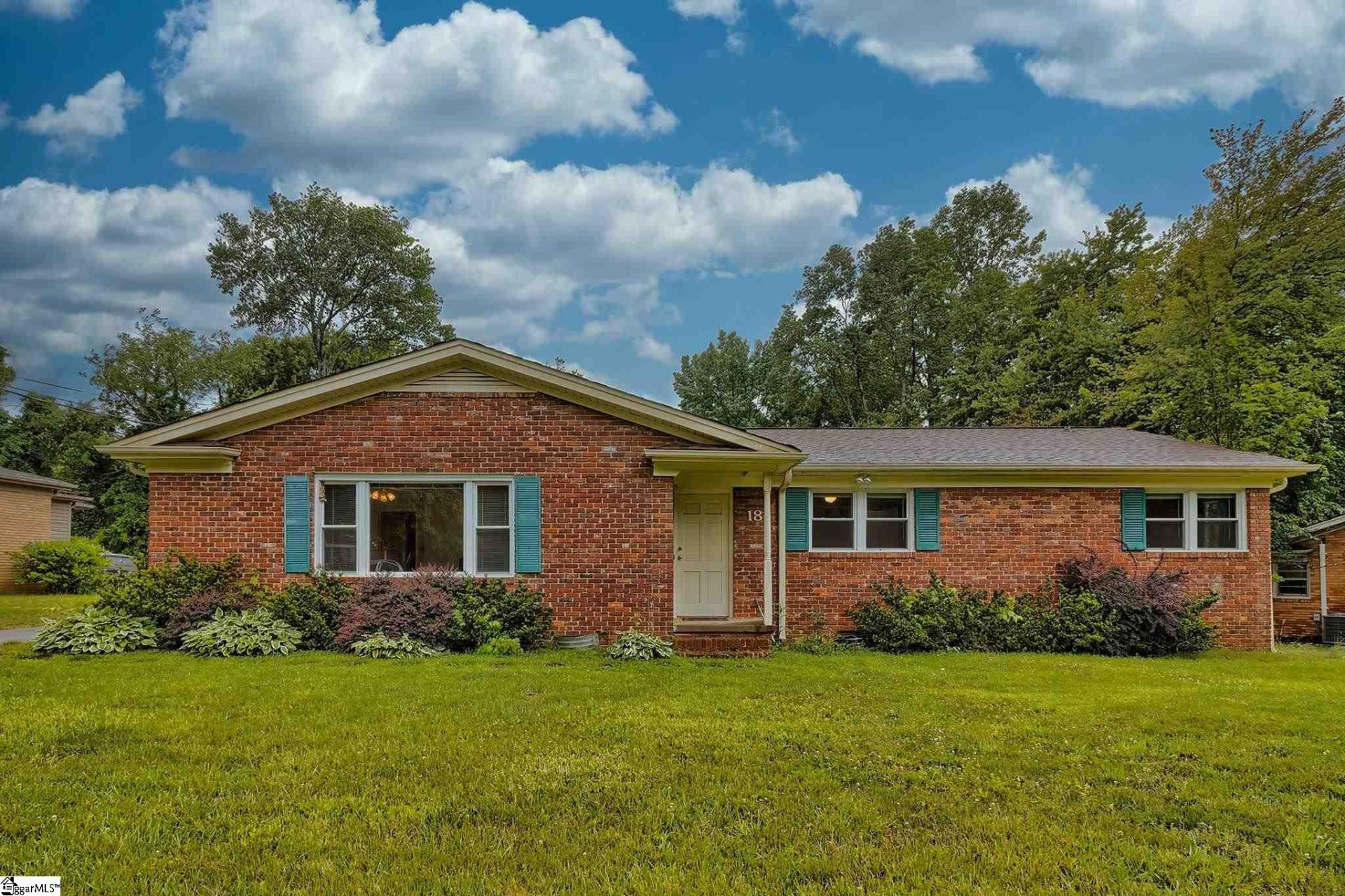 Property image 1 at 18 Dera Street, Greenville, SC 29615