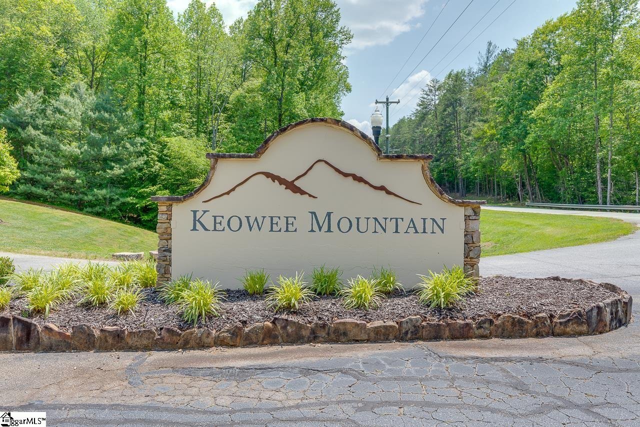Property image 1 at 210 Cliffside Trail, Pickens, SC 29671