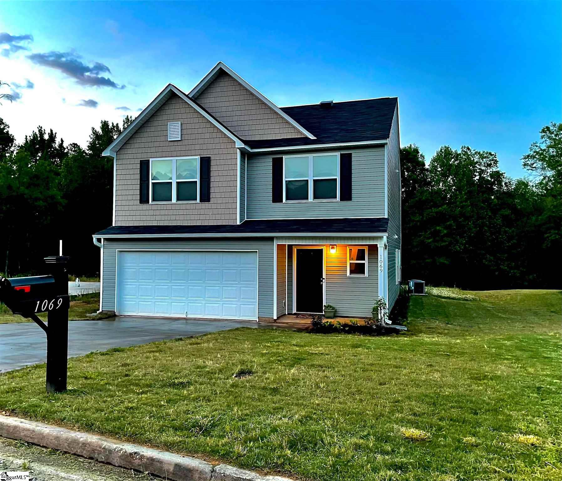 Property image 1 at 1069 Edenbrooke Circle, Anderson, SC 29621