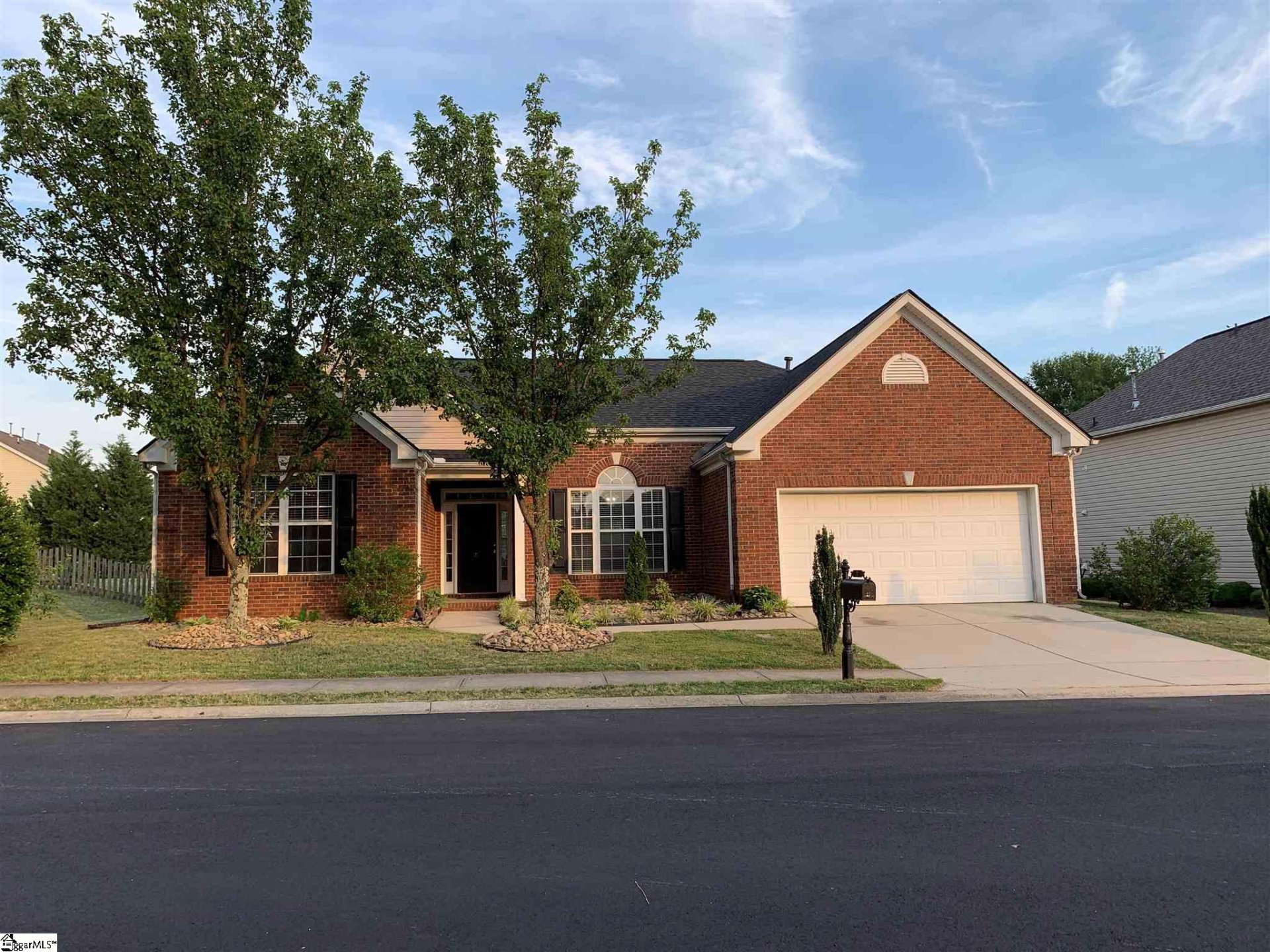 Property image 1 at 27 Surrywood Drive, Greenville, SC 29607