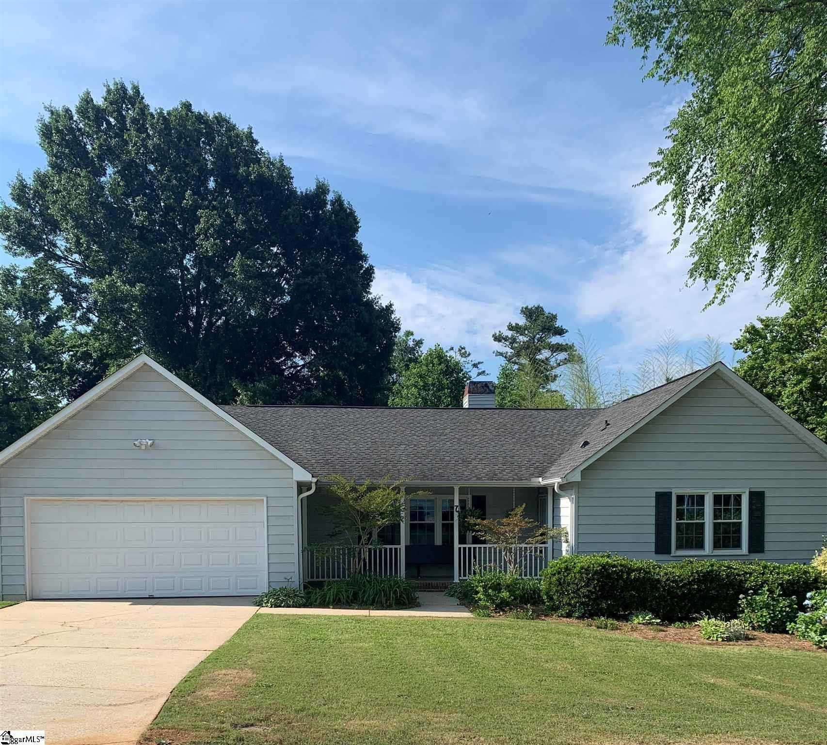 Property image 1 at 7 Dahlglen Avenue, Greenville, SC 29607