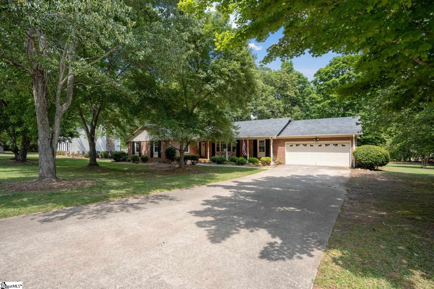 Property image 1 at 408 Lancelot Drive, Simpsonville, SC 29681