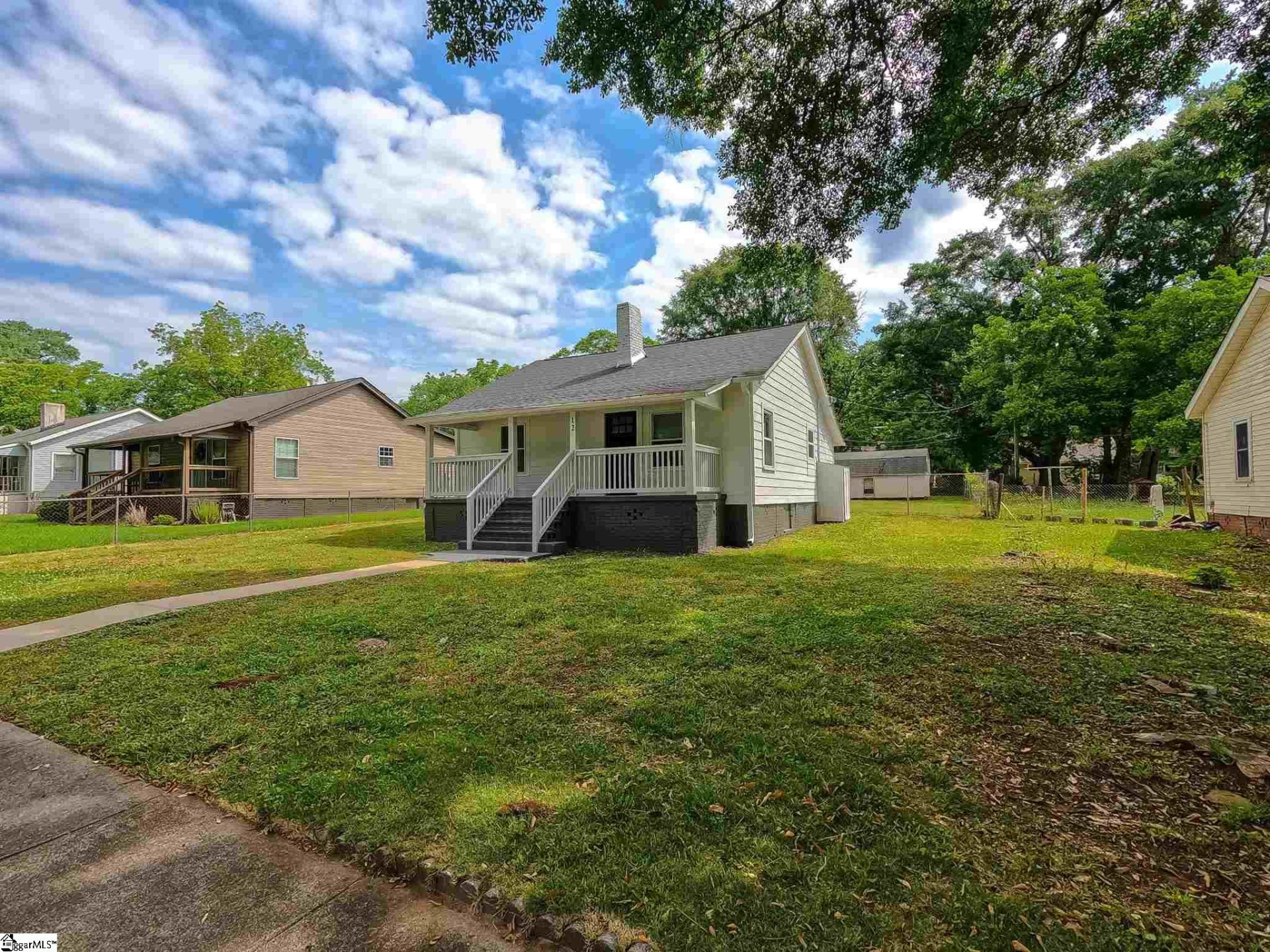 Property image 1 at 12 Lester Avenue, Greenville, SC 29617