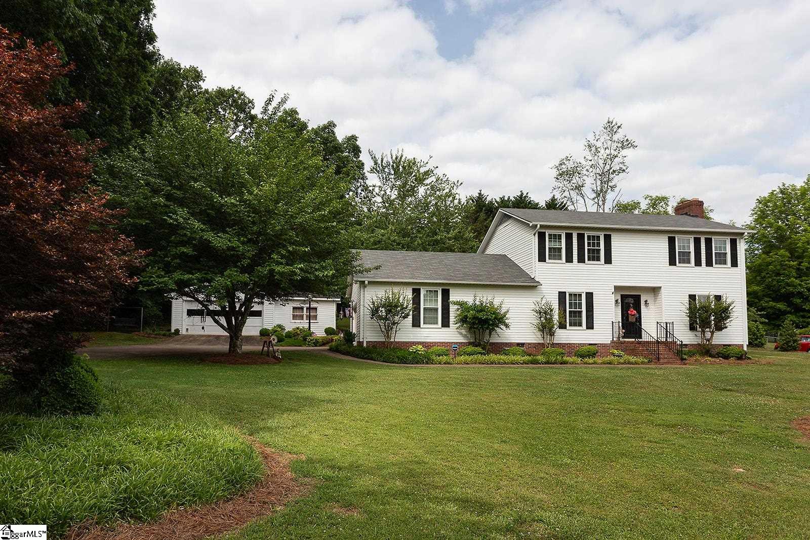 Property image 1 at 803 Cely Road, Easley, SC 29642