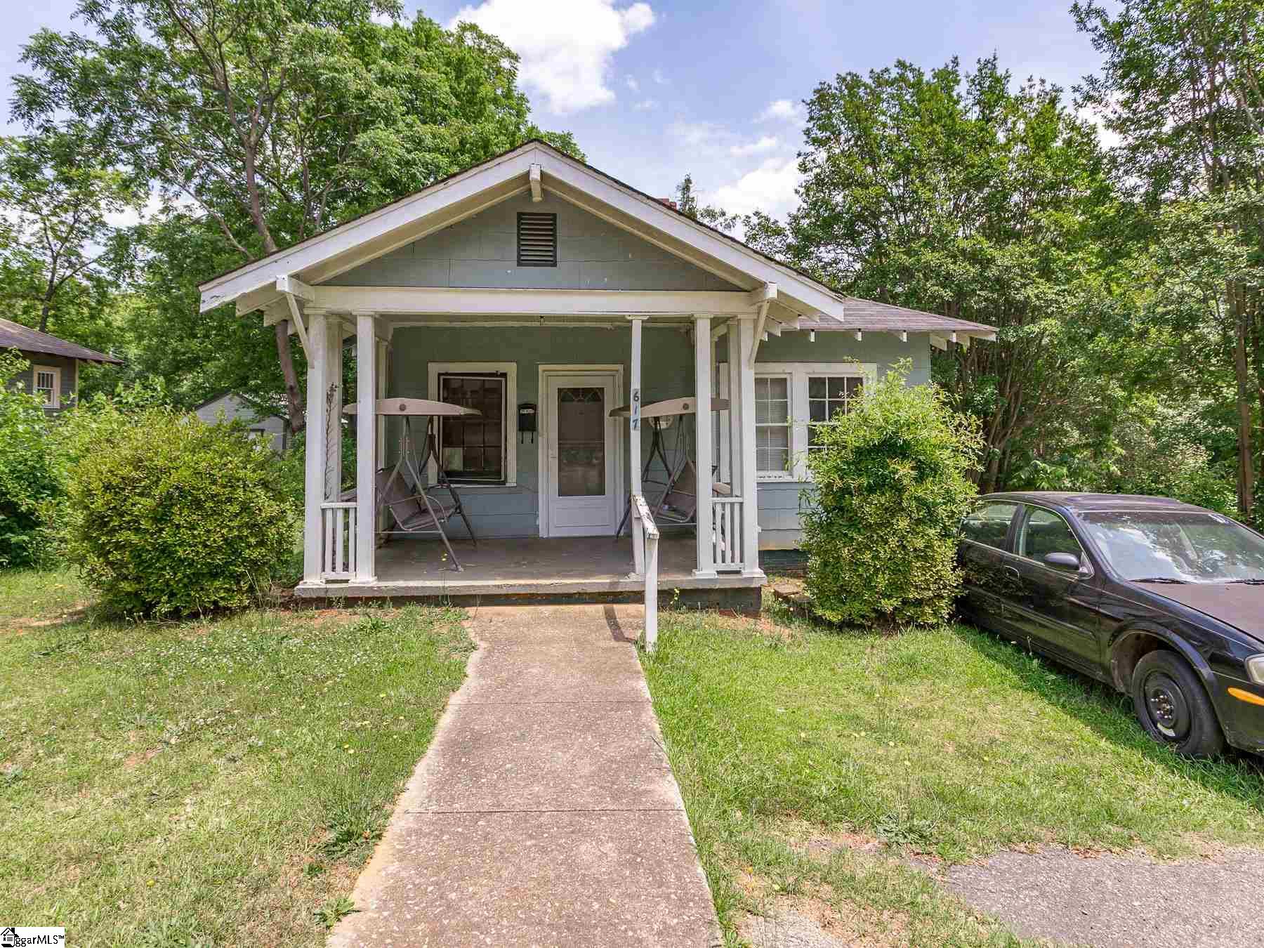 Property image 1 at 617 S Irwin Avenue, Spartanburg, SC 29306-3336