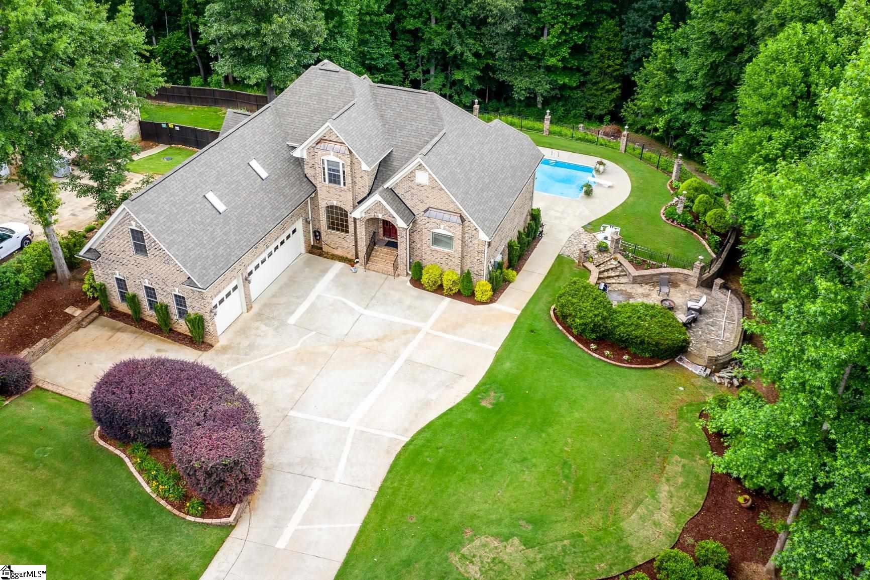 Property image 1 at 11 Knob Creek Court, Greer, SC 29651