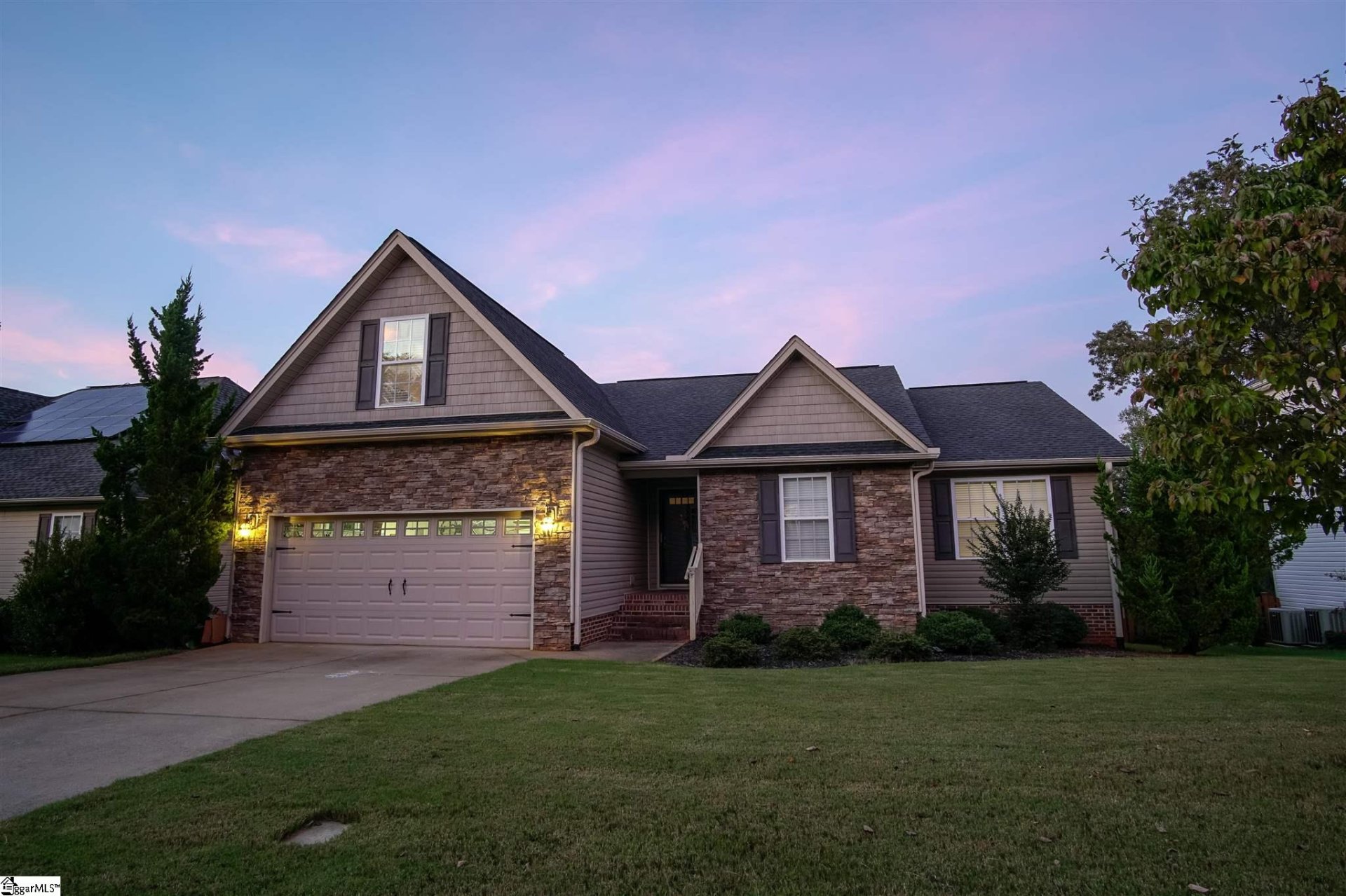 Property image 1 at 506 Summittbluff Drive, Greenville, SC 29617