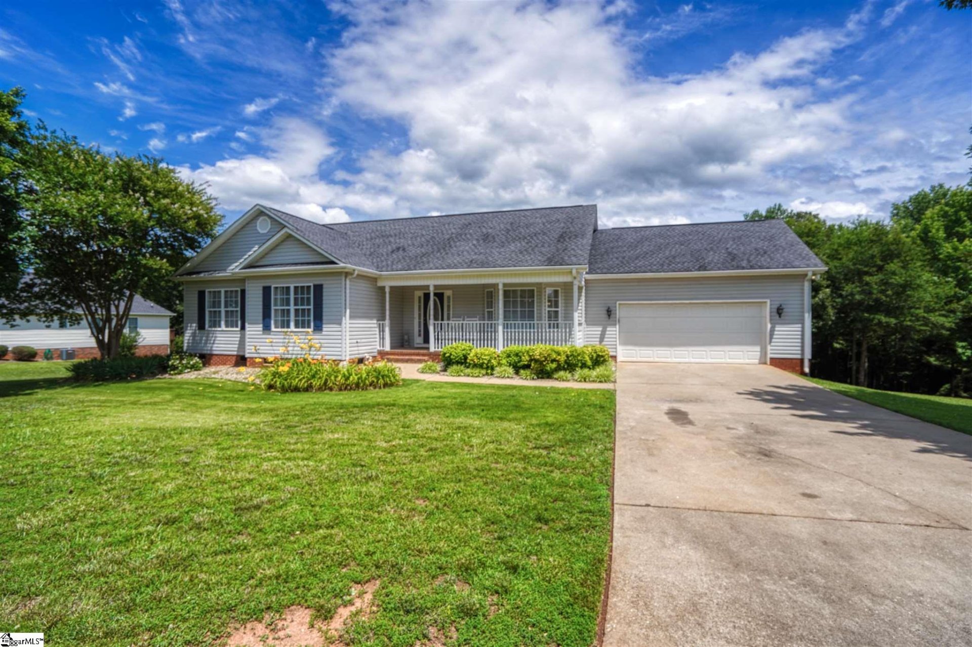 105 Brooke Lee Circle