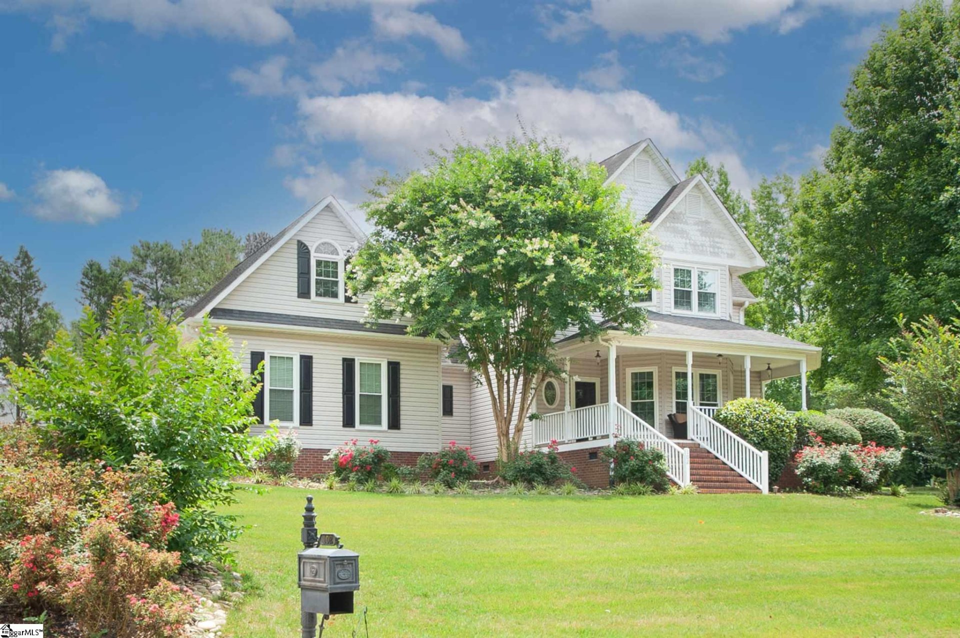 Property image 1 at 102 N Clearstone Court, Easley, SC 29642