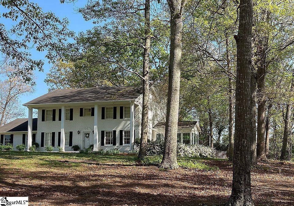 Property image 1 at 109 Hewitt Road, Fountain Inn, SC 29644