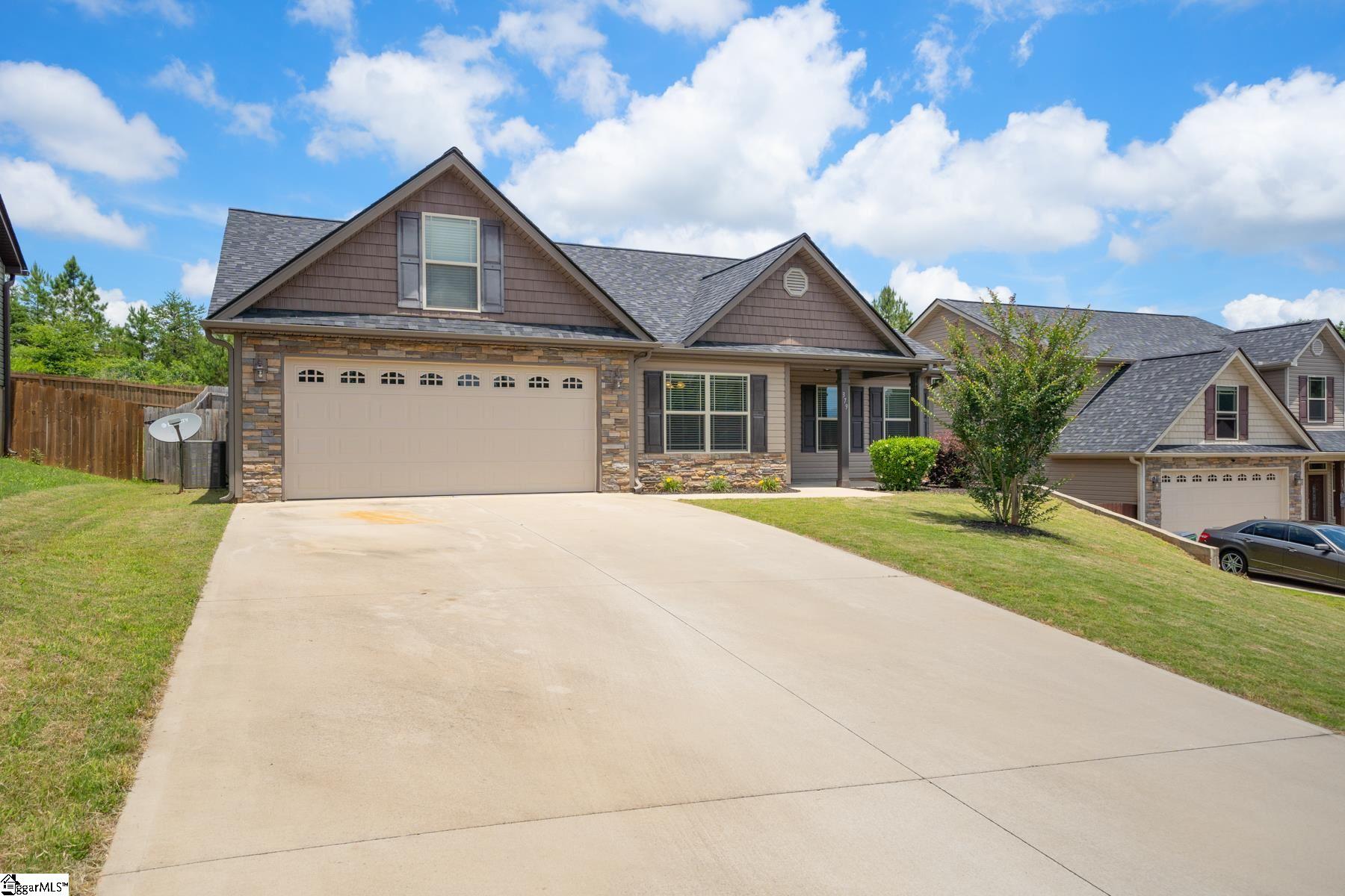 Property image 1 at 379 N Timm Creek Avenue, Roebuck, SC 29376-3