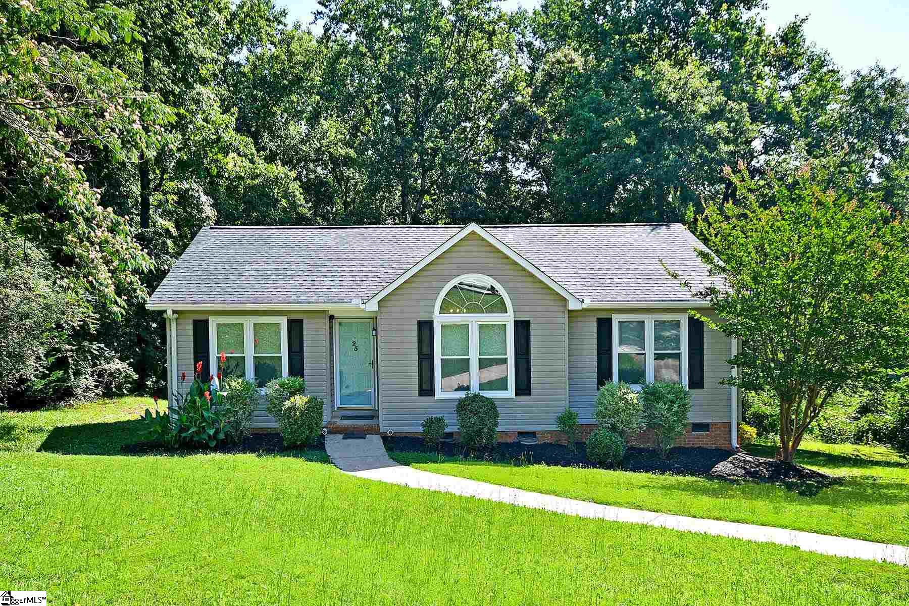 Property image 1 at 25 Pine Ridge Drive, Greenville, SC 29605
