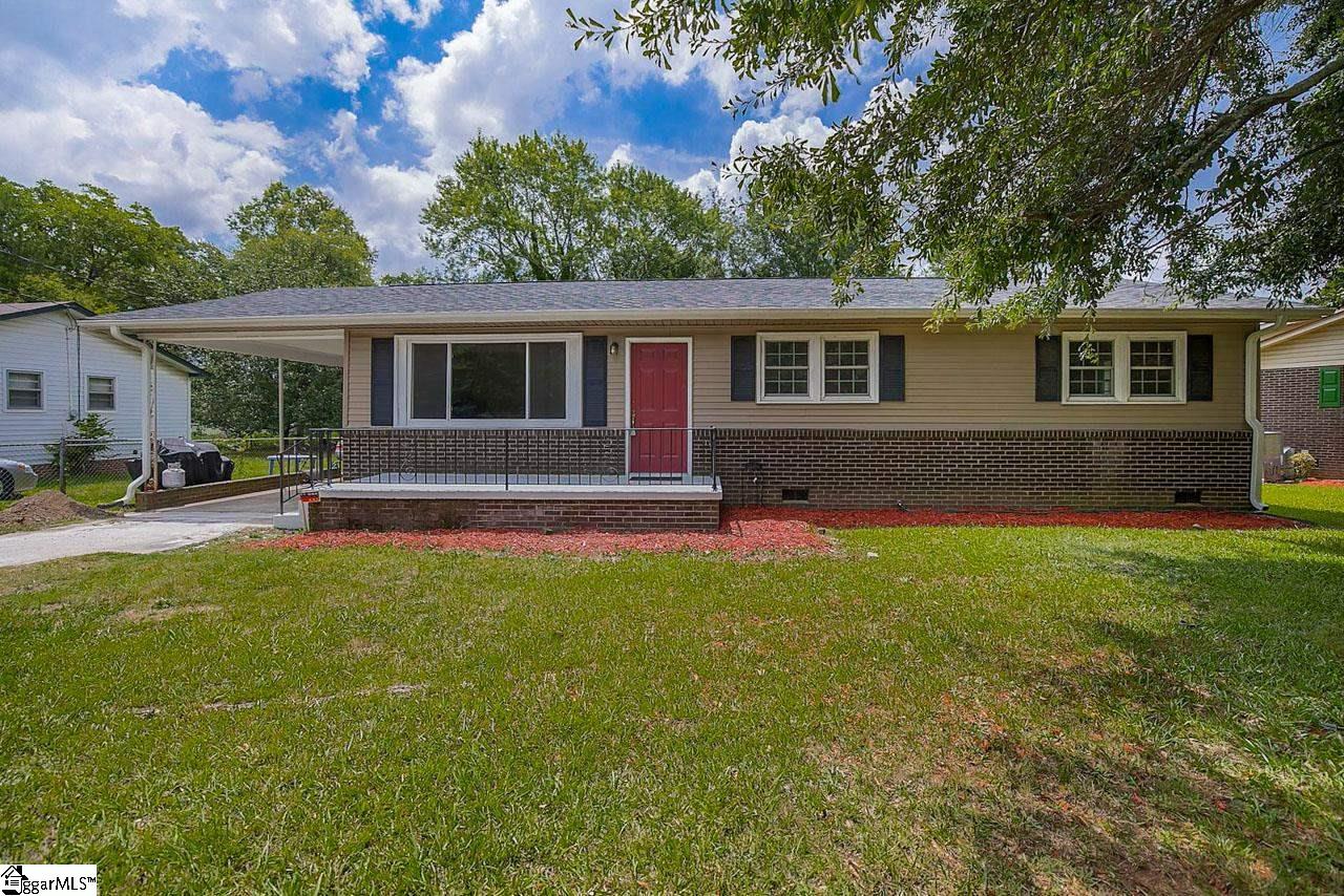 Property image 1 at 102 E Belvedere Road, Greenville, SC 29605