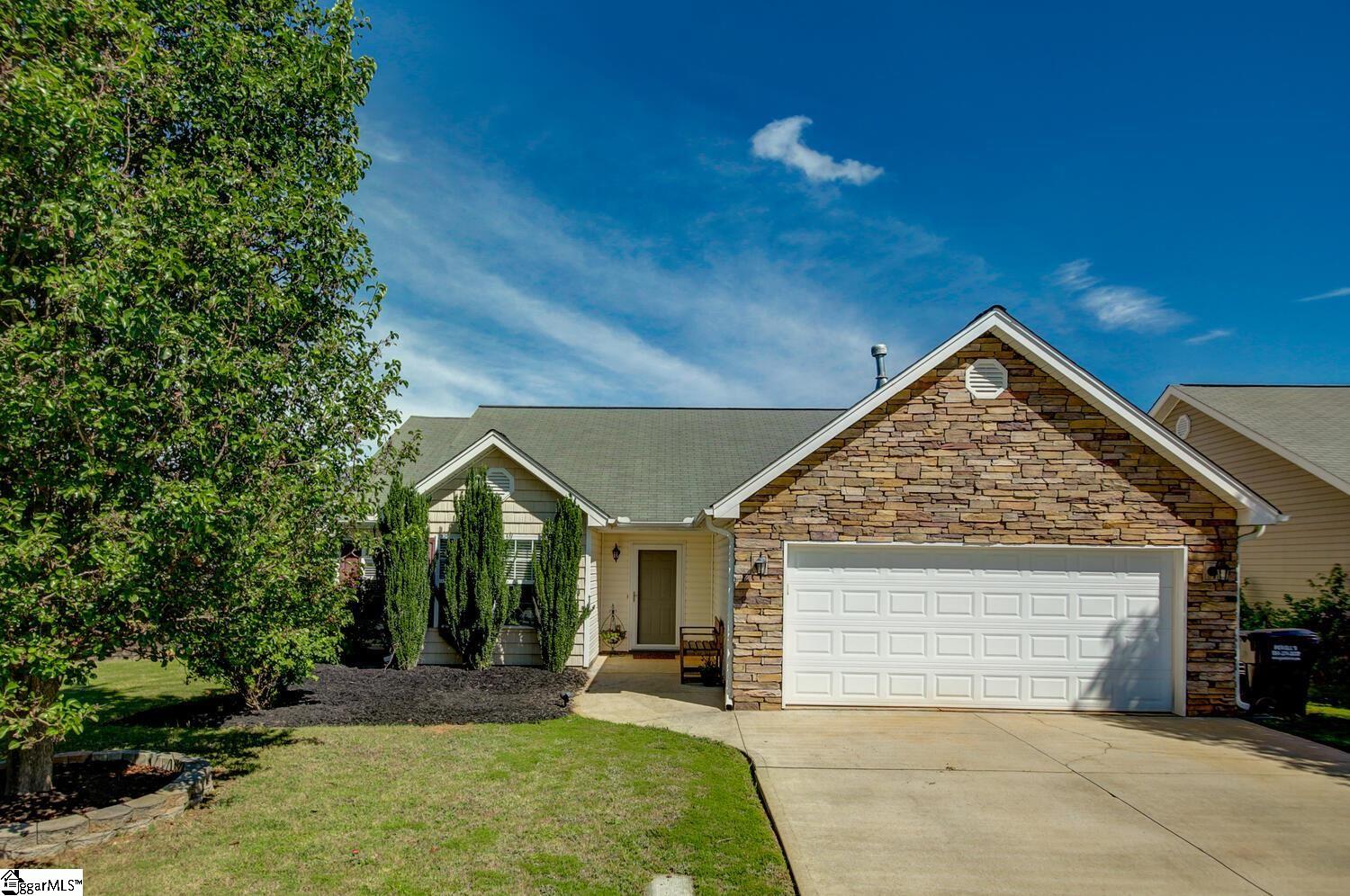 Property image 1 at 1 Heatherfield Drive, Simpsonville, SC 29680