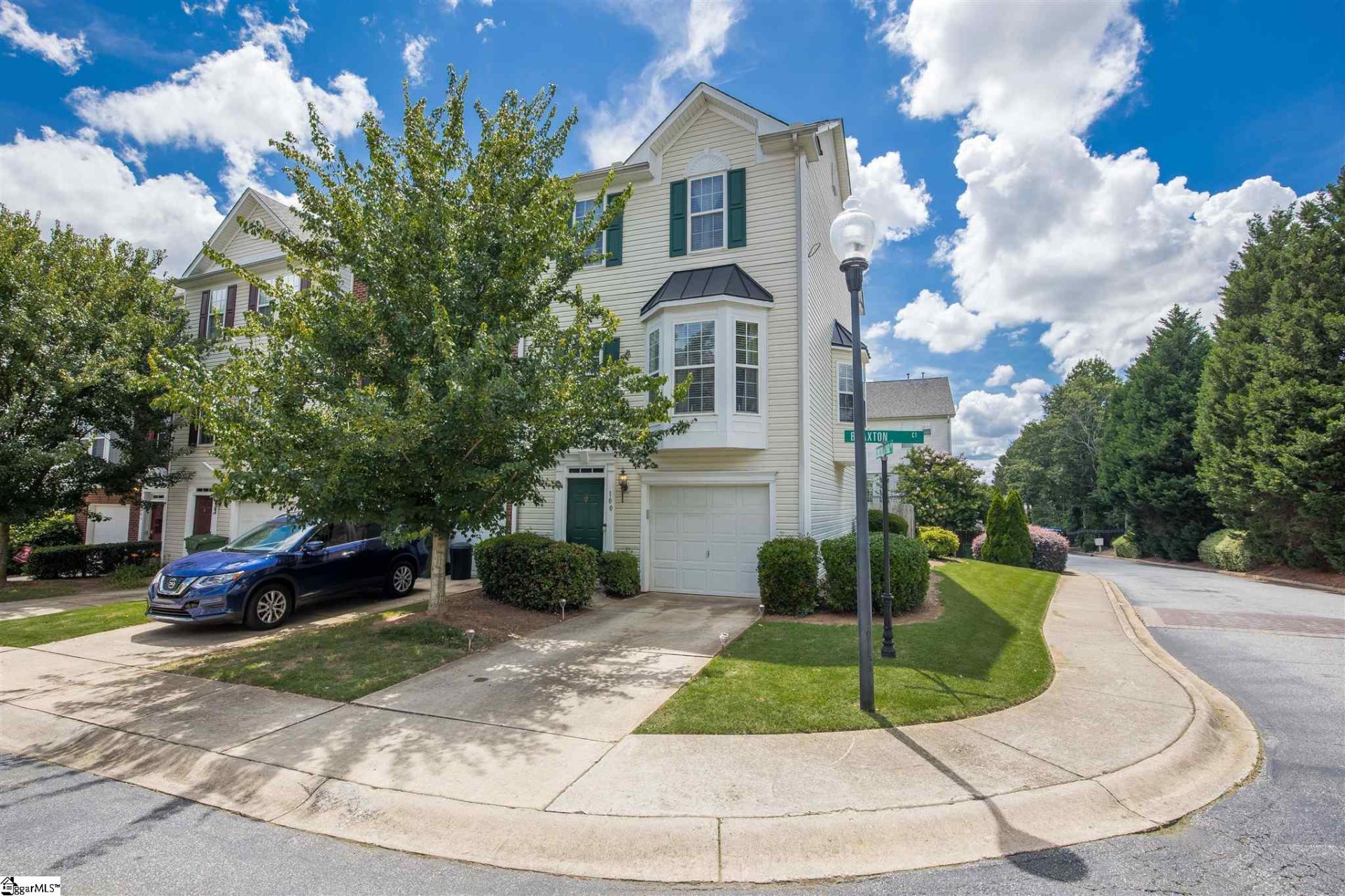 Property image 1 at 100 Braxton Place, Mauldin, SC 29662