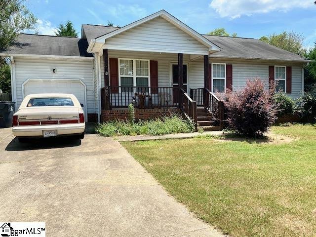 Property image 1 at 300 Tanacross Way, Greenville, SC 29605-6080