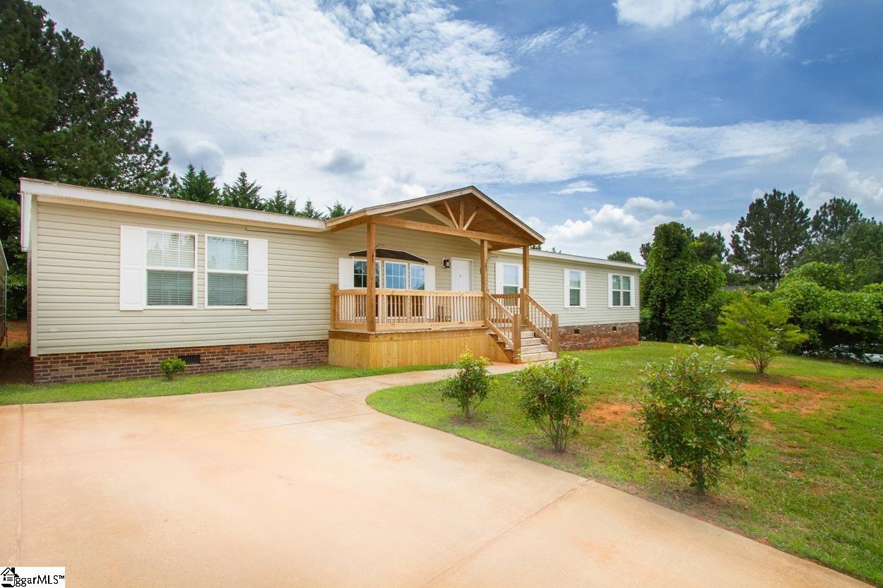 Property image 1 at 116 McScott Court, Easley, SC 29640