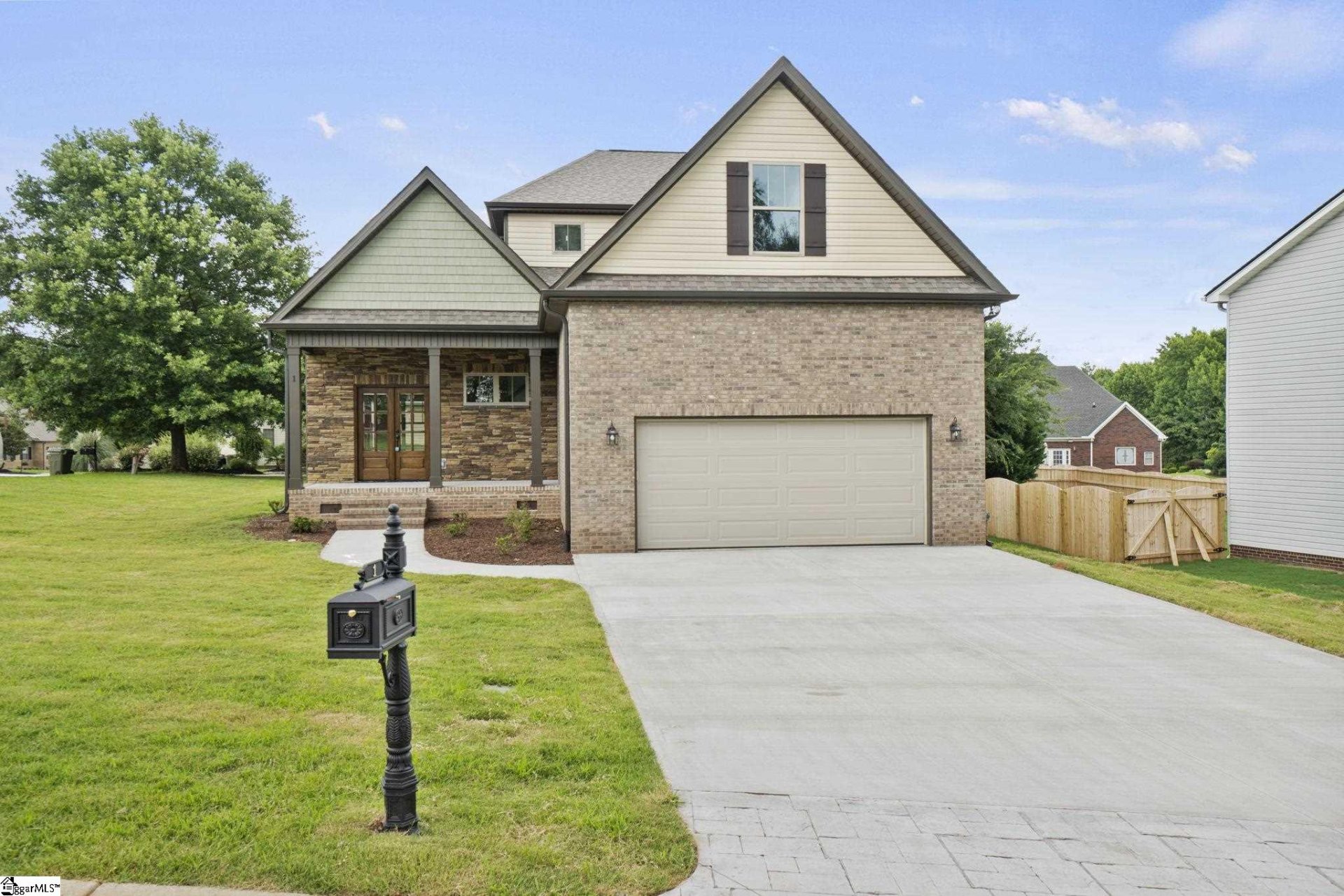 Property image 1 at 1 Peaceful Court, Fountain Inn, SC 29644