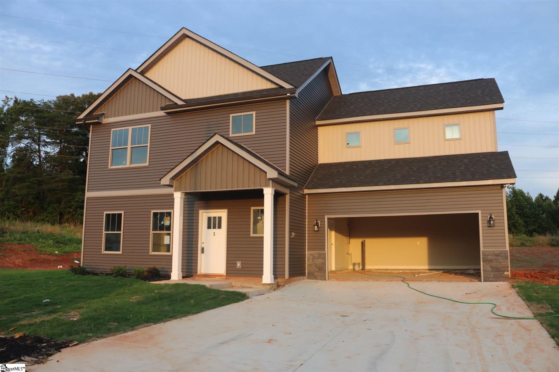 Property image 1 at 3 Hershey Drive, Piedmont, SC 29673