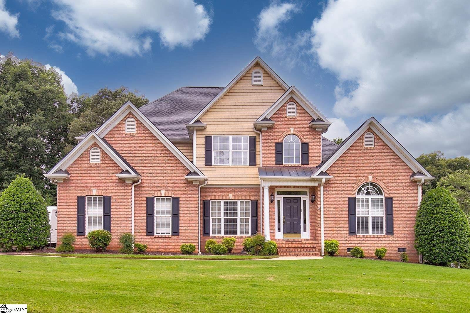 Property image 1 at 211 Netherland Lane, Simpsonville, SC 29681