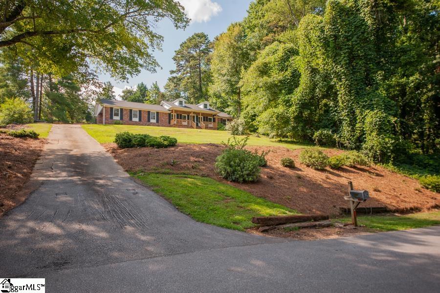 Property image 1 at 332 Eastcliffe Way, Greenville, SC 29611