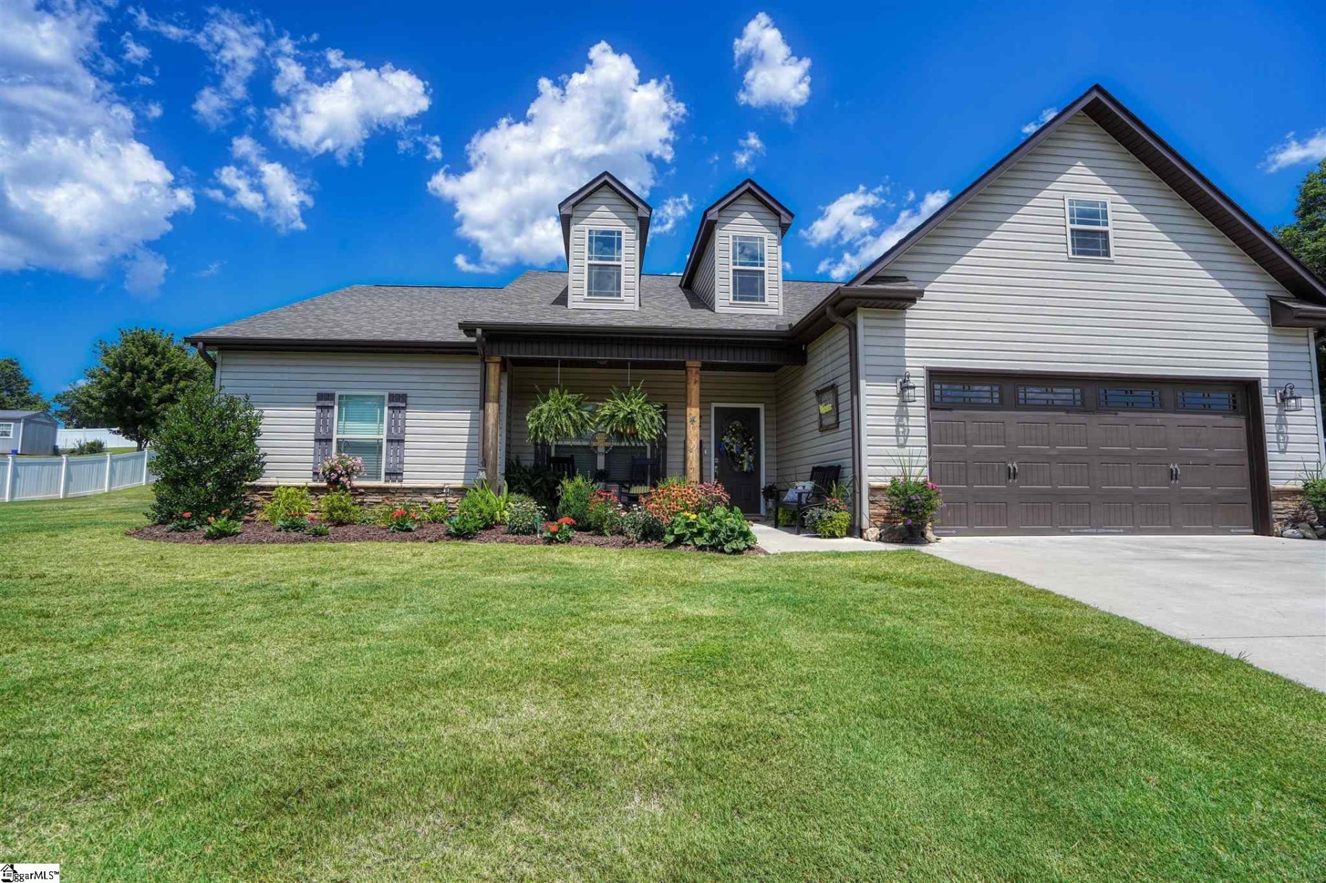 Property image 1 at 4 Calderwood Court, Greer, SC 29651