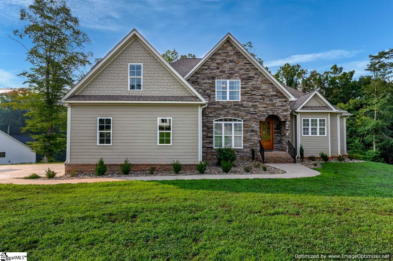 Property image 1 at 201 Ballyhoo Court, Greer, SC 29651