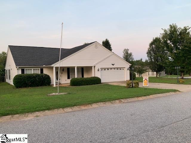 Property image 1 at 305 Crescentwood Court, Taylors, SC 29687