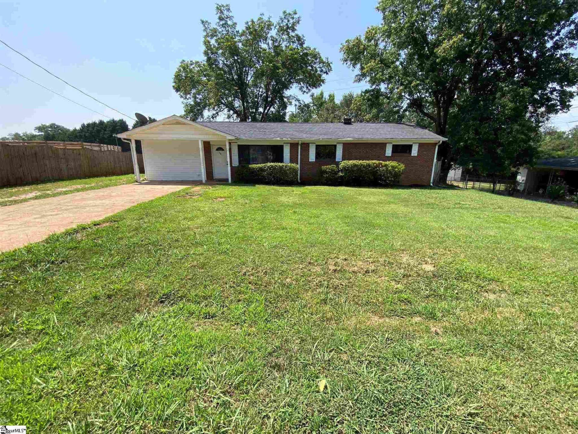 Property image 1 at 20 El Paso Drive, Greenville, SC 29617