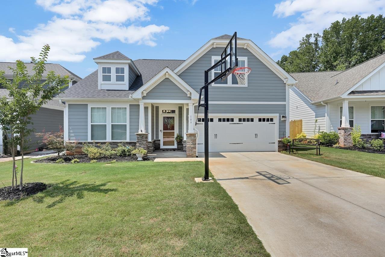 Property image 1 at 109 Quail Creek Drive, Greer, SC 29650