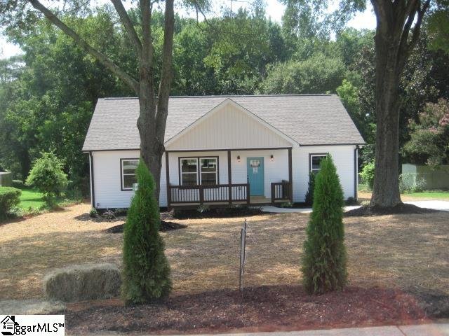 Property image 1 at 107 Benson Street, Simpsonville, SC 29681