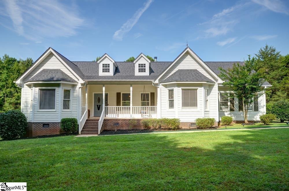 Property image 1 at 210 Janet Court, Simpsonville, SC 29681