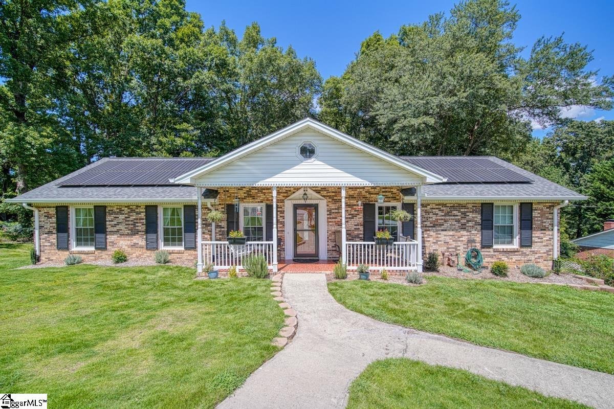 Property image 1 at 604 Confederate Circle, Taylors, SC 29687