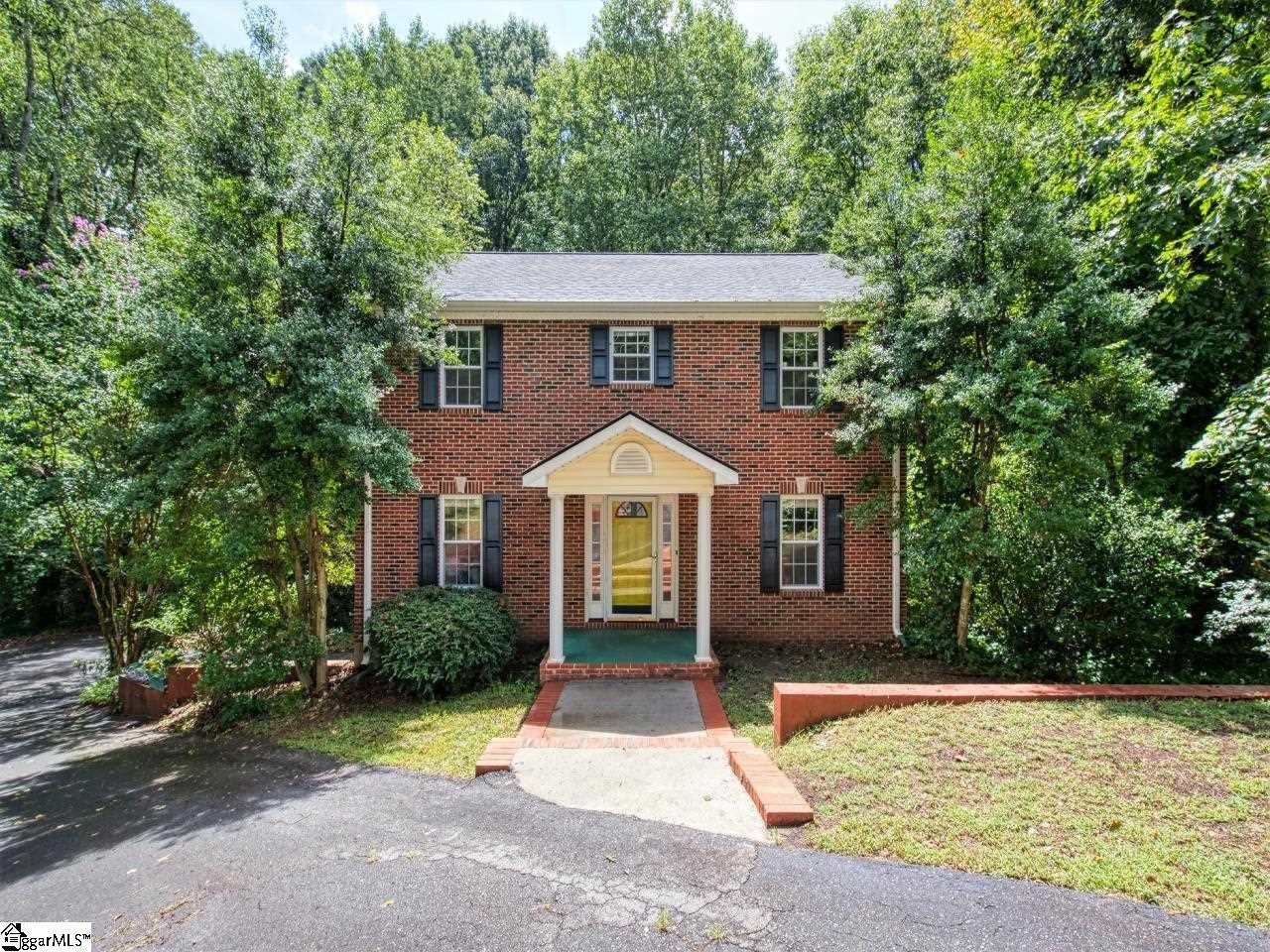 Property image 1 at 105 Devonshire Lane, Greenville, SC 29617