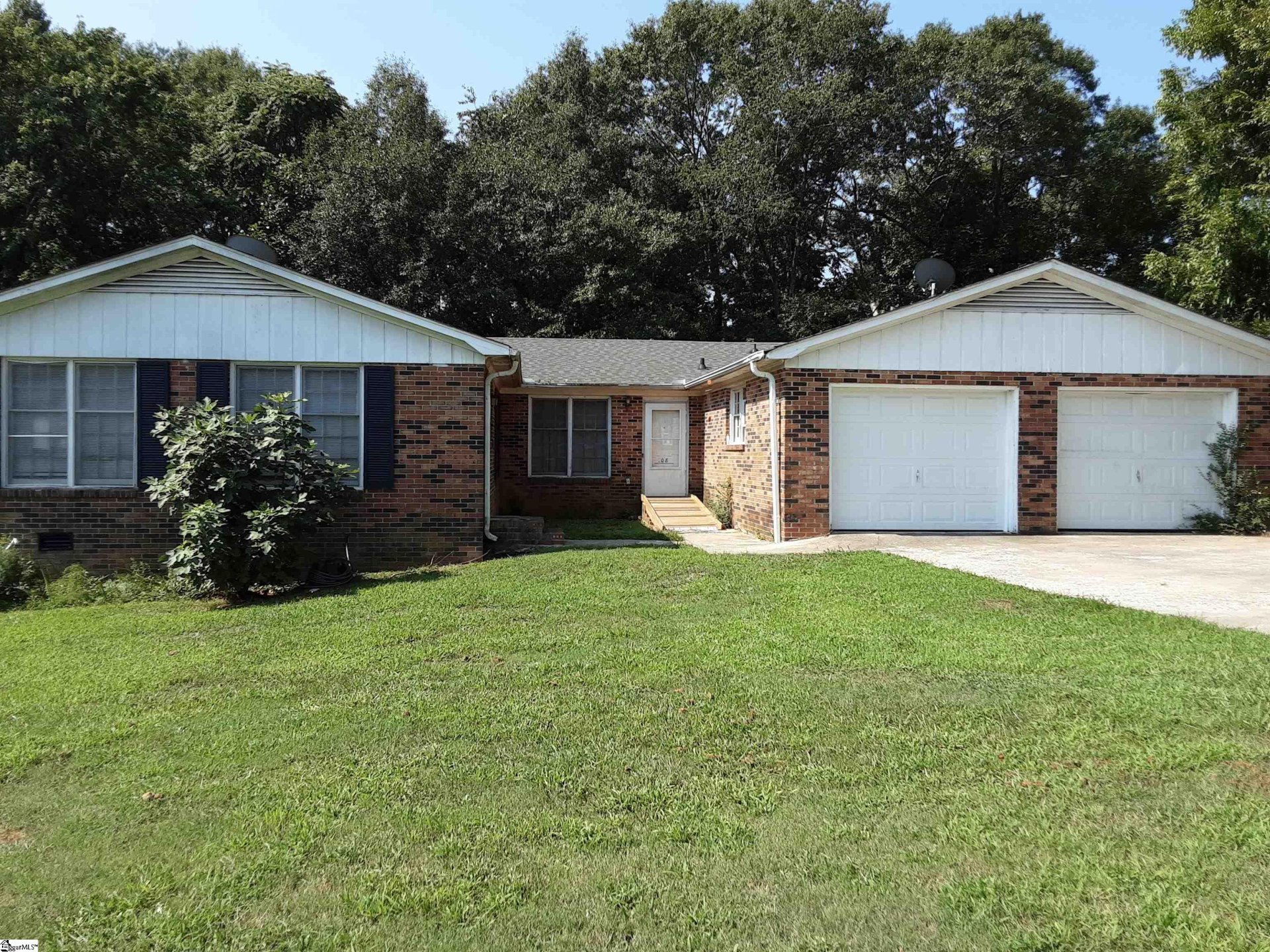 Property image 1 at 410 / 408 Devonwood Court, Taylors, SC 29687