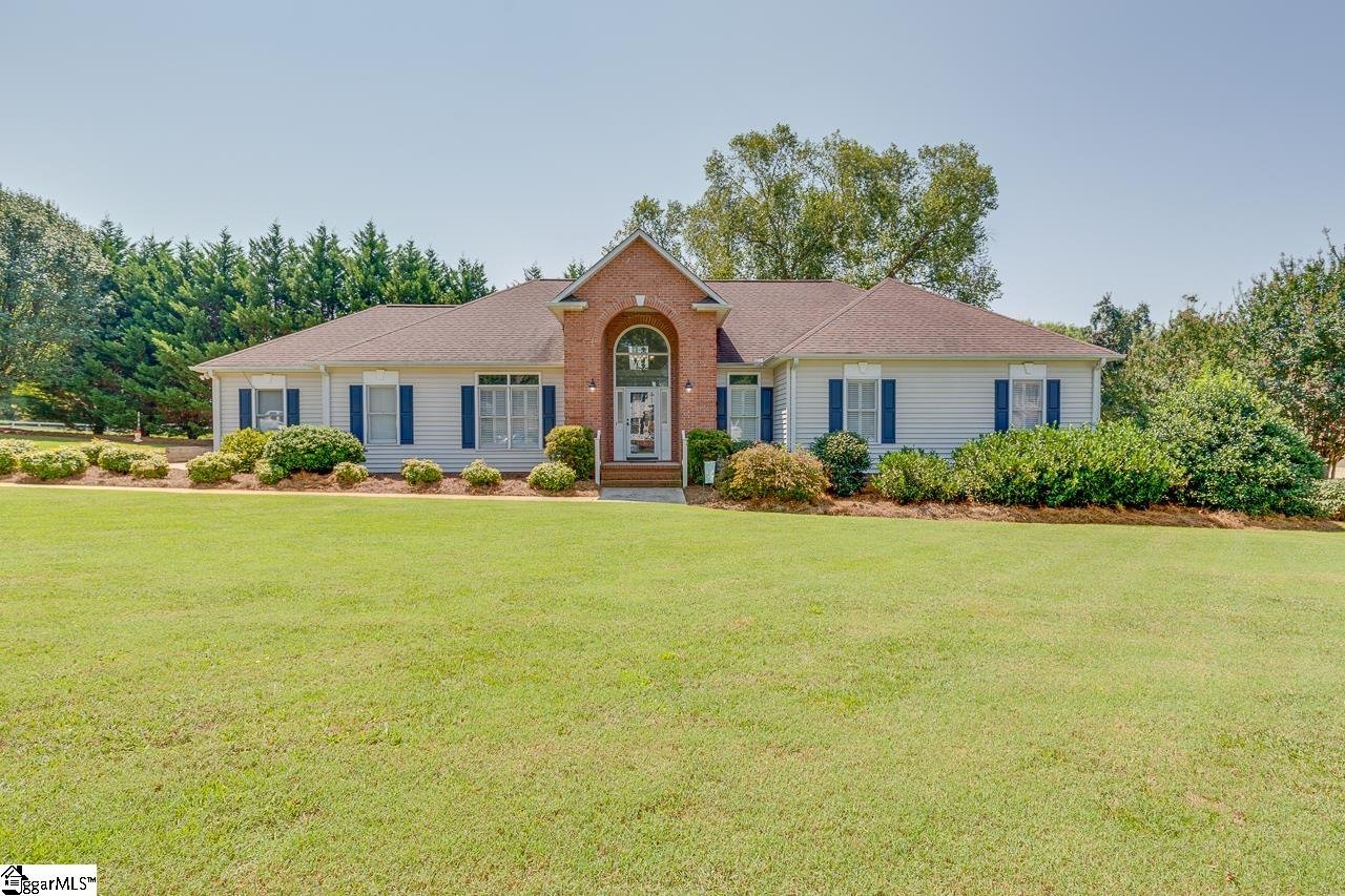 Property image 1 at 212 Fairfax Road, Easley, SC 29642